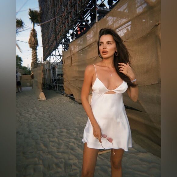 Zara White Satin Cut-Out Mini Dress Blogger Favorite Backless Strappy Slip XXL - Picture 4 of 11